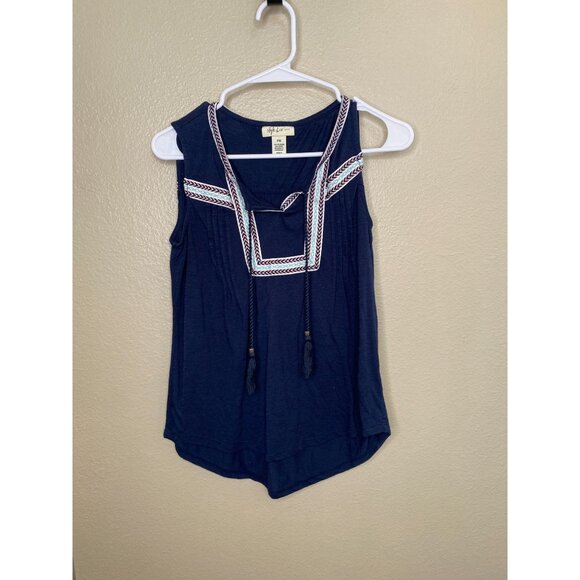 Style & Co Petite Navy Sleeveless Top PM Embroidered polyester pullover v-neck - Picture 1 of 6